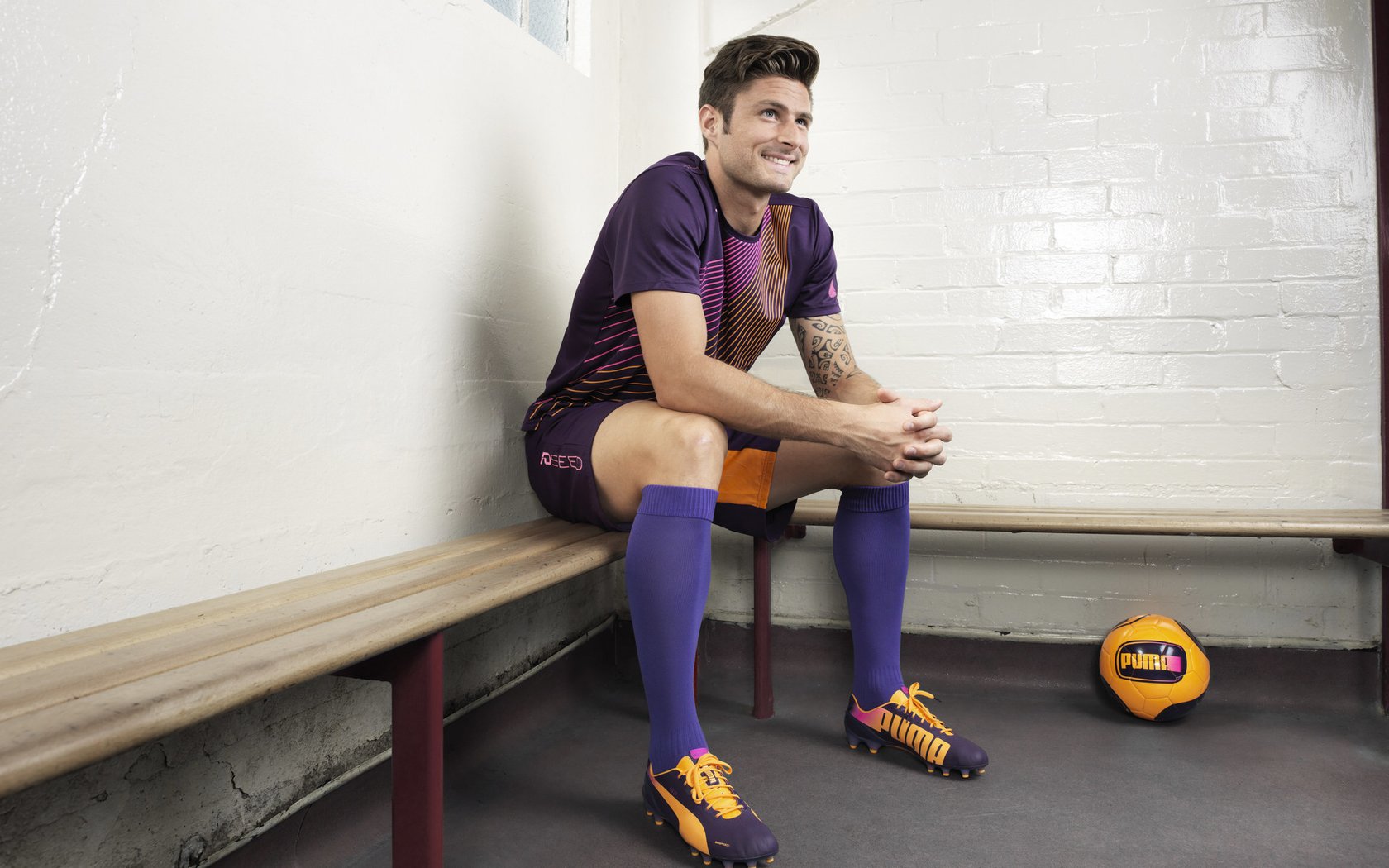 《英雄联盟》全球总决赛预热,官方发布主题海报,2021英雄联盟全球总决赛主题